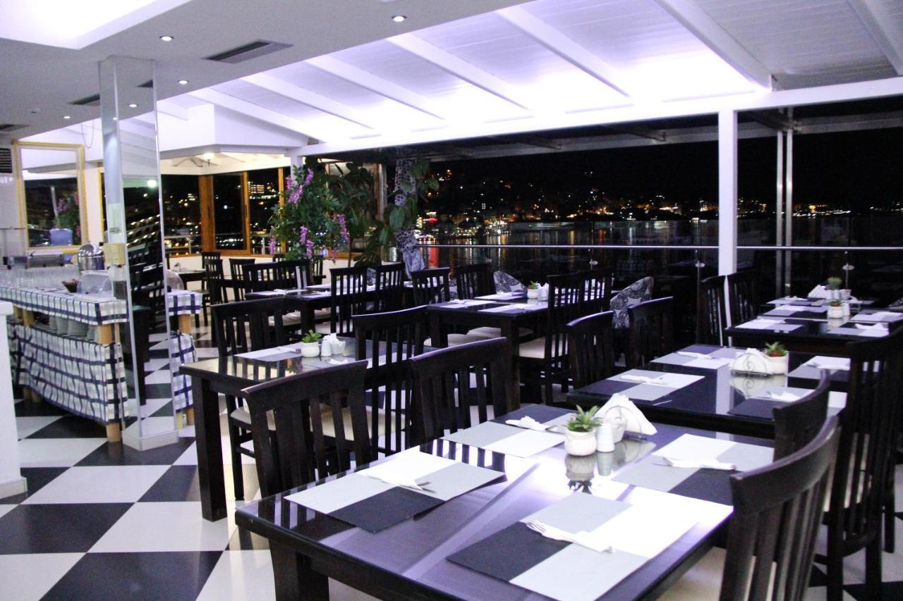 Republika Hotel Saranda Extérieur photo