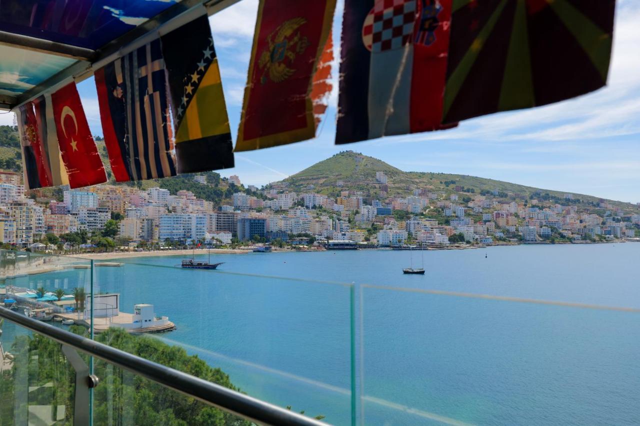 Republika Hotel Saranda Extérieur photo